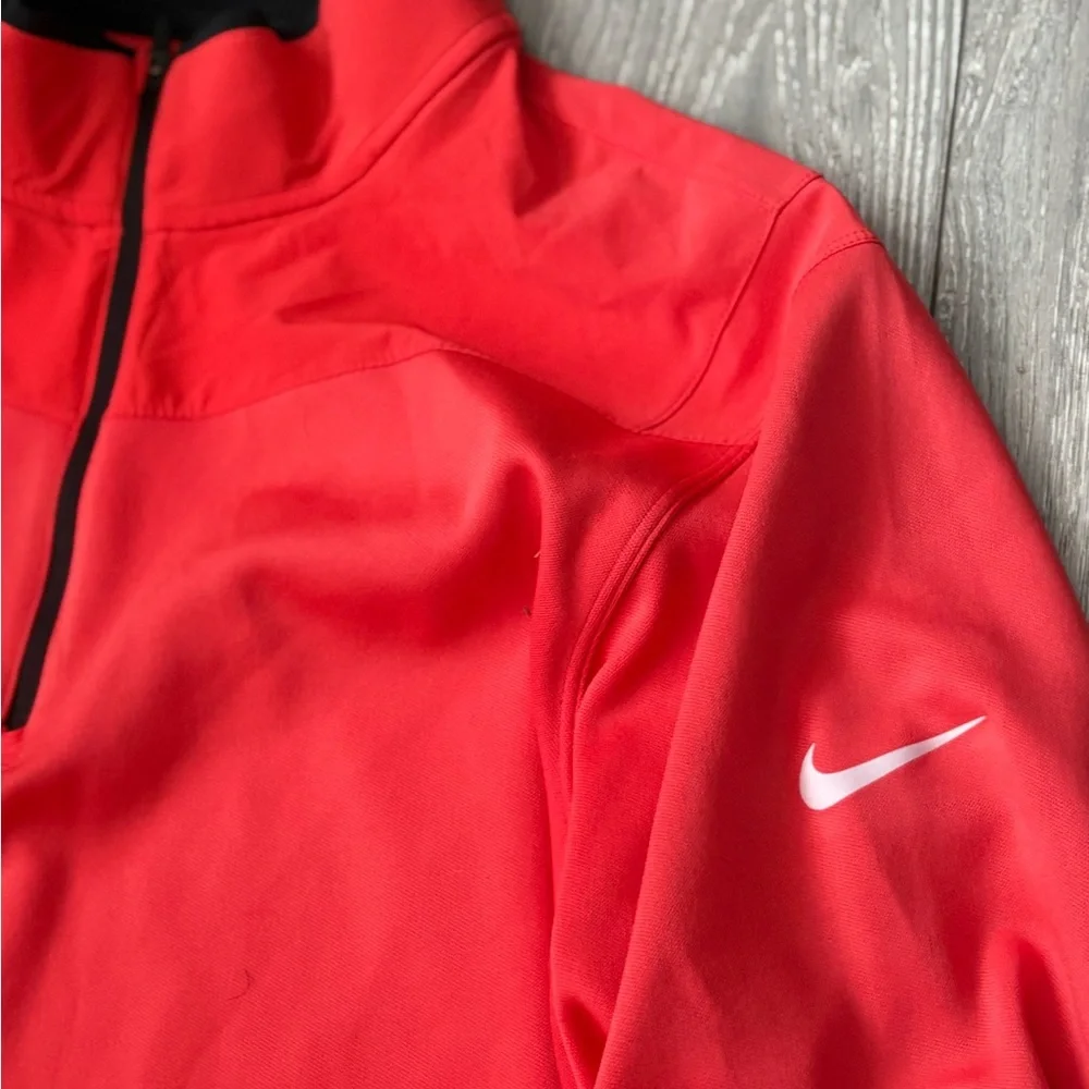 Nike Golf Red and Black Dri-FIT Jacket - Picture 3 of 4